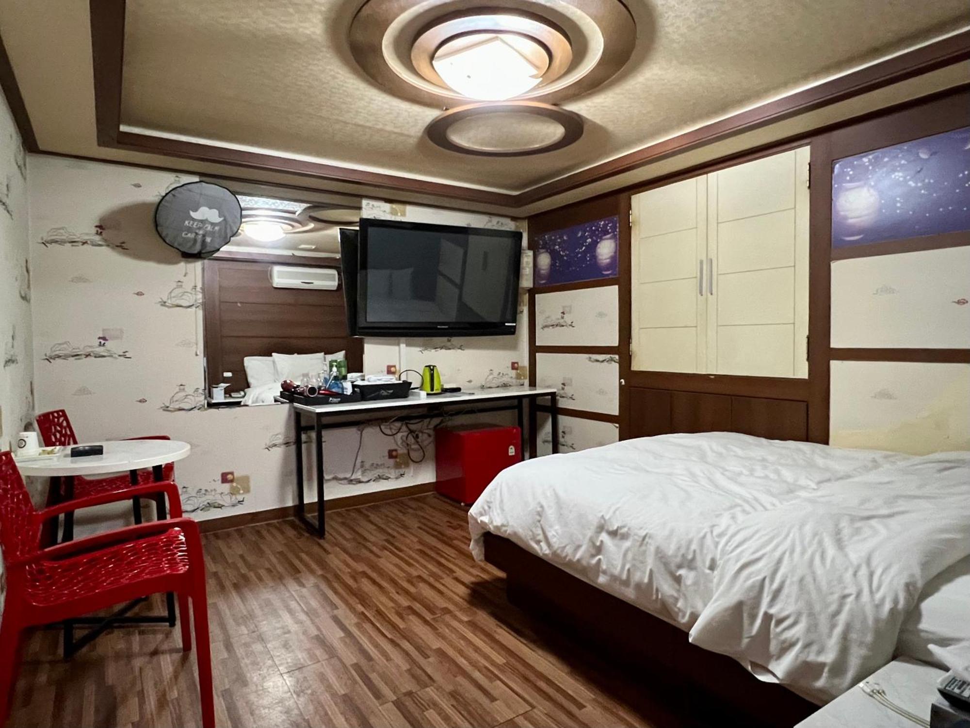 Picasso Motel Seul Exterior foto